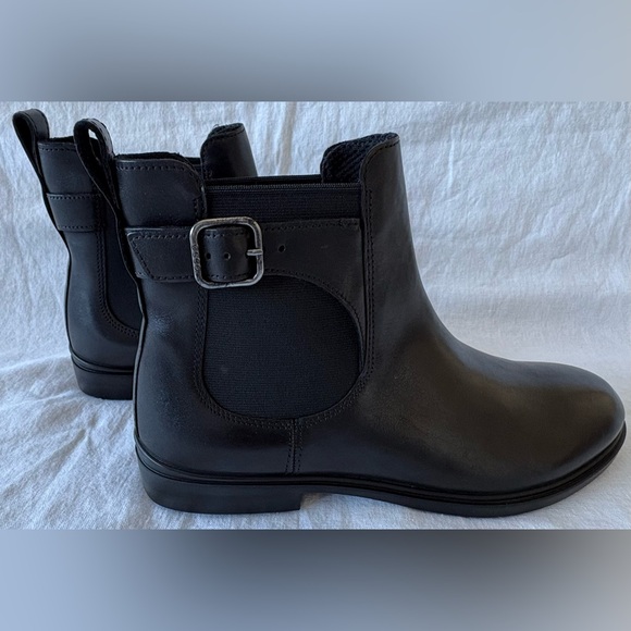 NIB ECCO Dress Classic 15 Leather Chelsea Boot